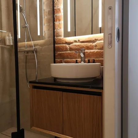 Bed & Breakfast City Central Escape Cluj-Napoca